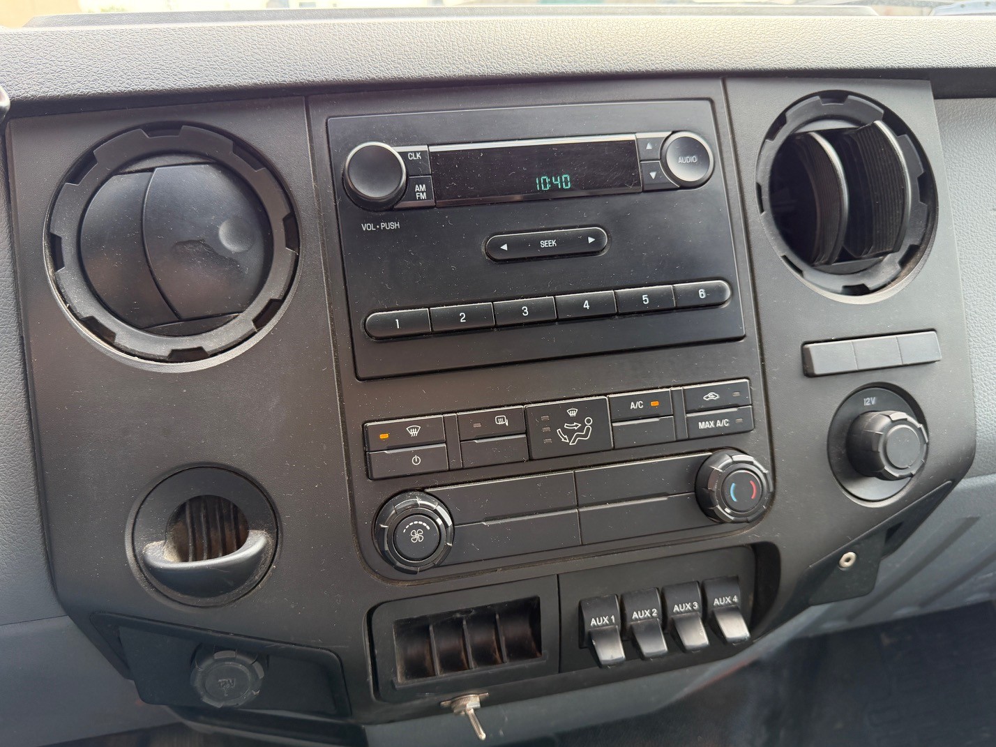 Photo 10