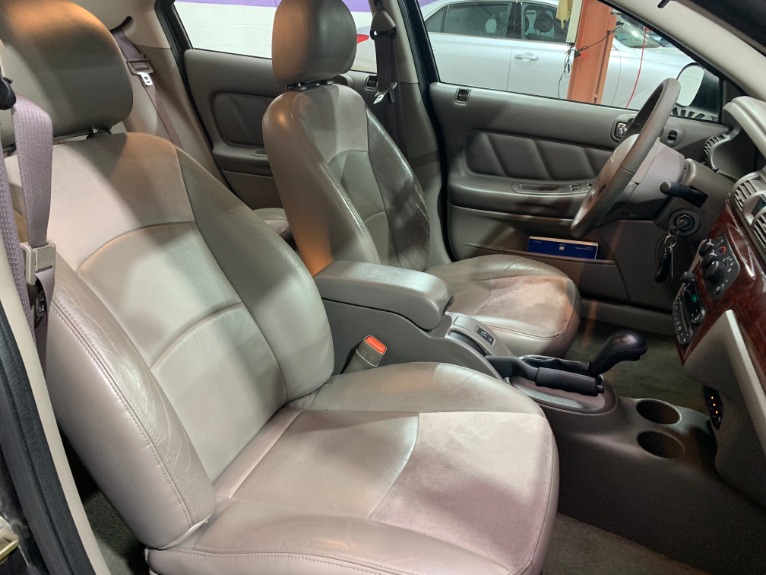 Used-2003-Chrysler-Sebring-LXi