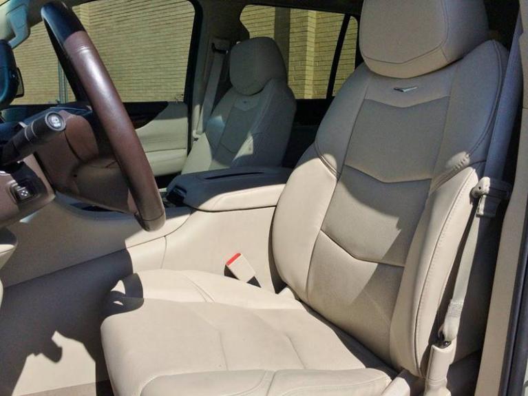 Used-2015-Cadillac-Escalade-Premium-4x4-4dr-SUV