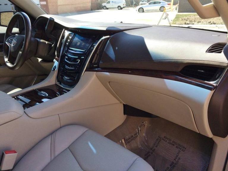 Used-2015-Cadillac-Escalade-Premium-4x4-4dr-SUV