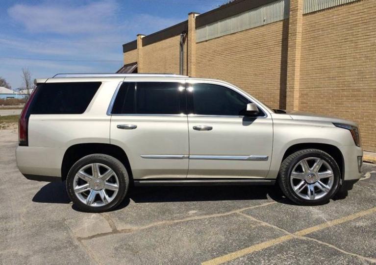 Used-2015-Cadillac-Escalade-Premium-4x4-4dr-SUV