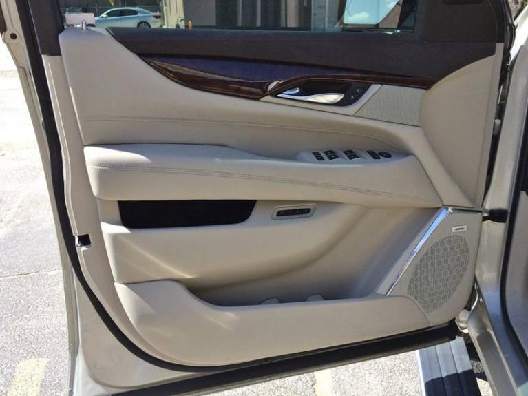 Used-2015-Cadillac-Escalade-Premium-4x4-4dr-SUV