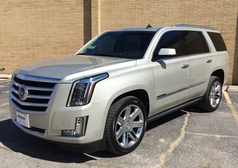Used-2015-Cadillac-Escalade-Premium-4x4-4dr-SUV
