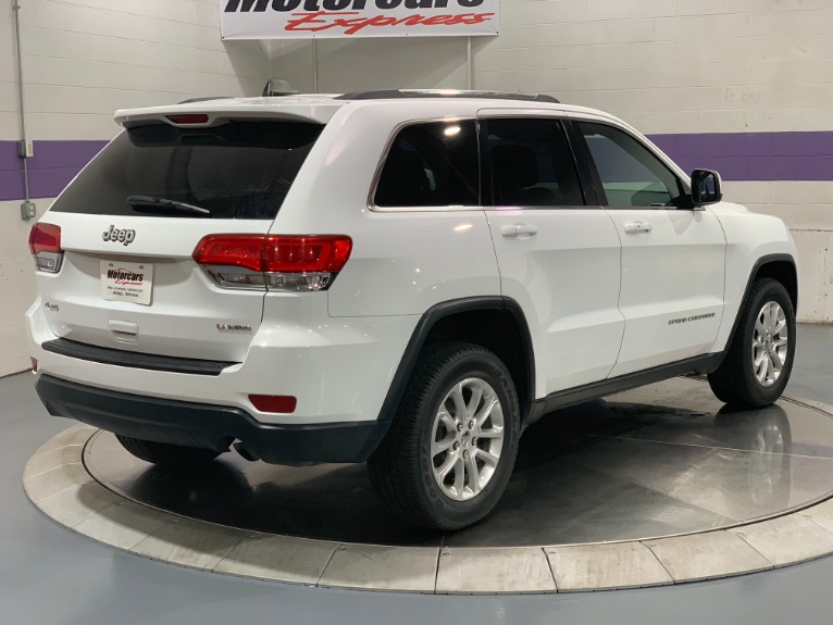 Used-2016-Jeep-Grand-Cherokee-Laredo