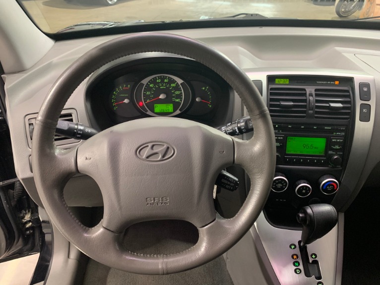 Used-2009-Hyundai-Tucson-Limited-V6