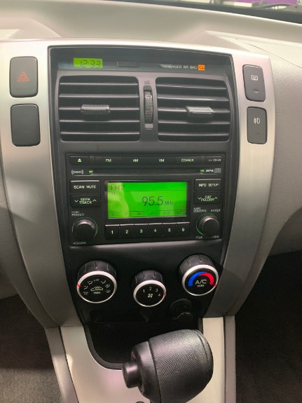 Used-2009-Hyundai-Tucson-Limited-V6