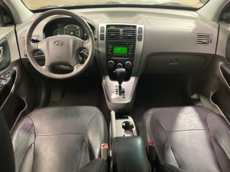 Used-2009-Hyundai-Tucson-Limited-V6
