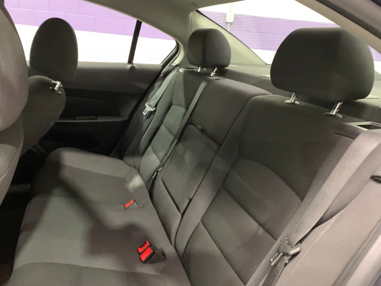 Used-2014-Chevrolet-Cruze-1LT-Auto