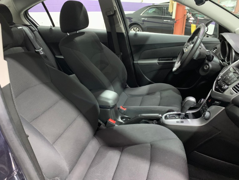 Used-2014-Chevrolet-Cruze-1LT-Auto