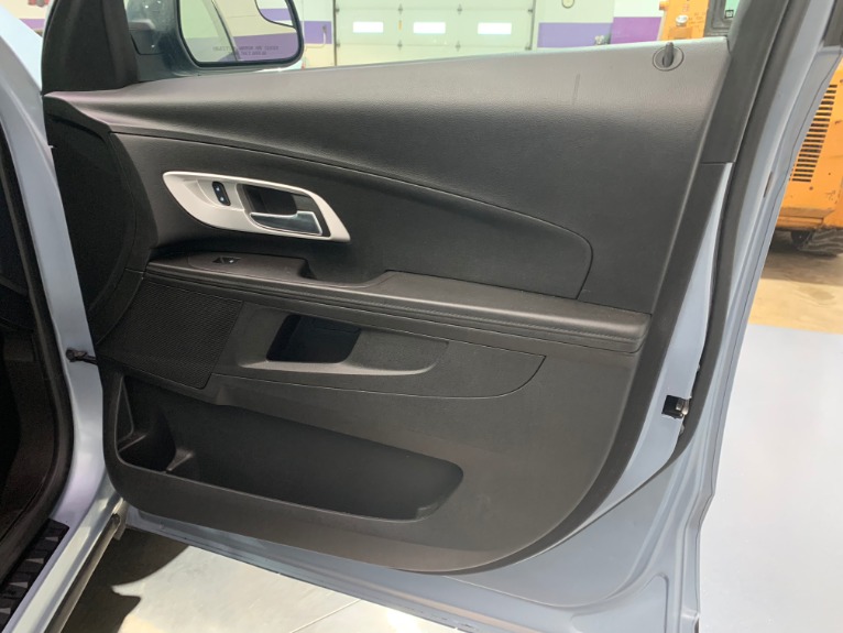 Used-2014-Chevrolet-Equinox-LS