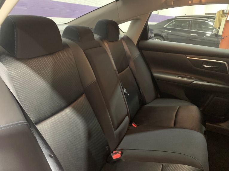 Used-2016-Nissan-Altima-25-SR