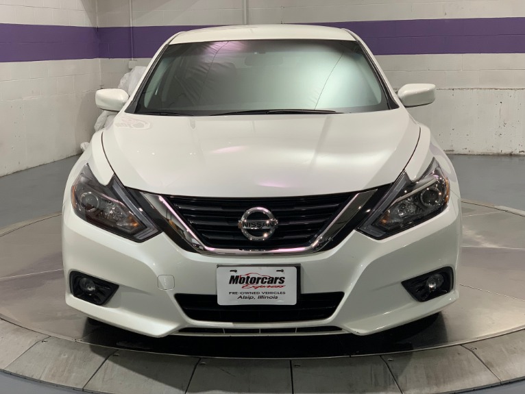 Used-2016-Nissan-Altima-25-SR