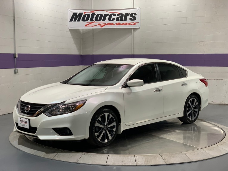 Used-2016-Nissan-Altima-25-SR