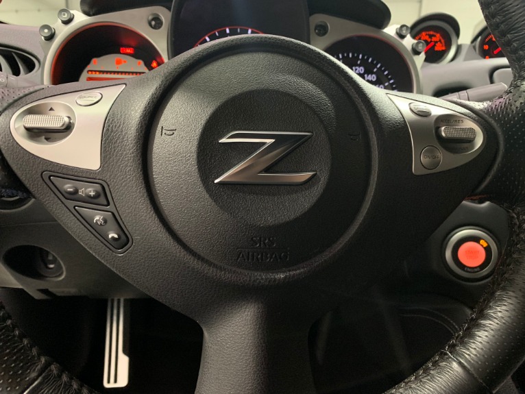 Used-2009-Nissan-370Z-Touring