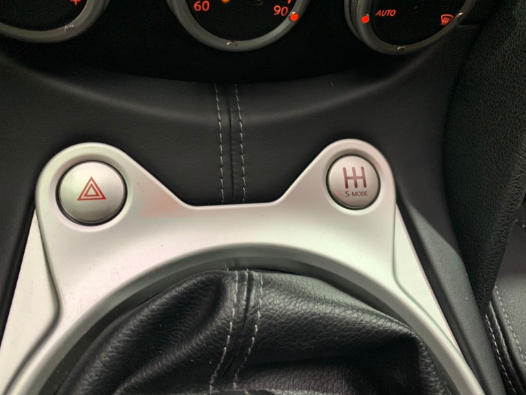 Used-2009-Nissan-370Z-Touring