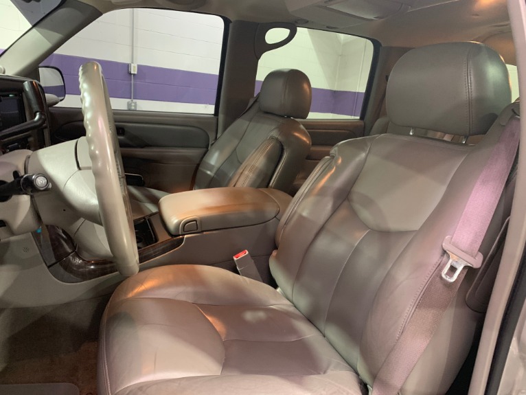 Used-2006-GMC-Yukon-XL-Denali