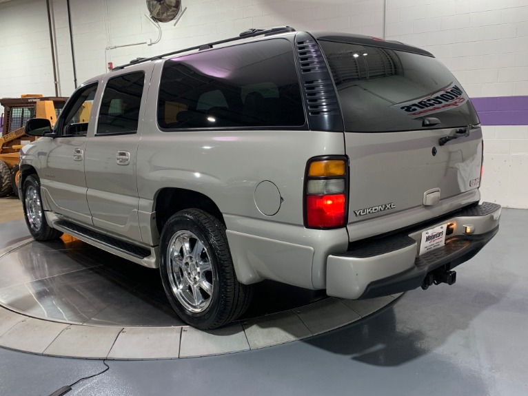Used-2006-GMC-Yukon-XL-Denali