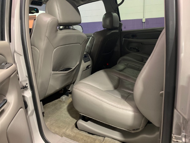 Used-2006-GMC-Yukon-XL-Denali