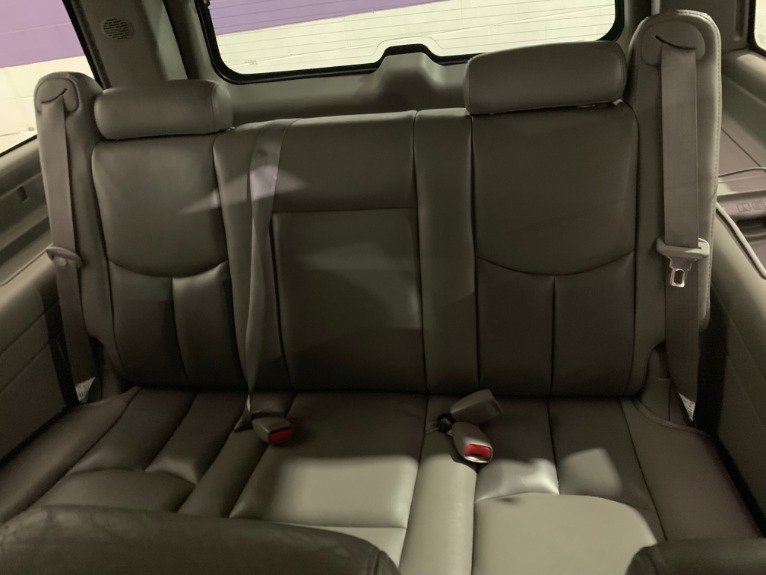Used-2006-GMC-Yukon-XL-Denali