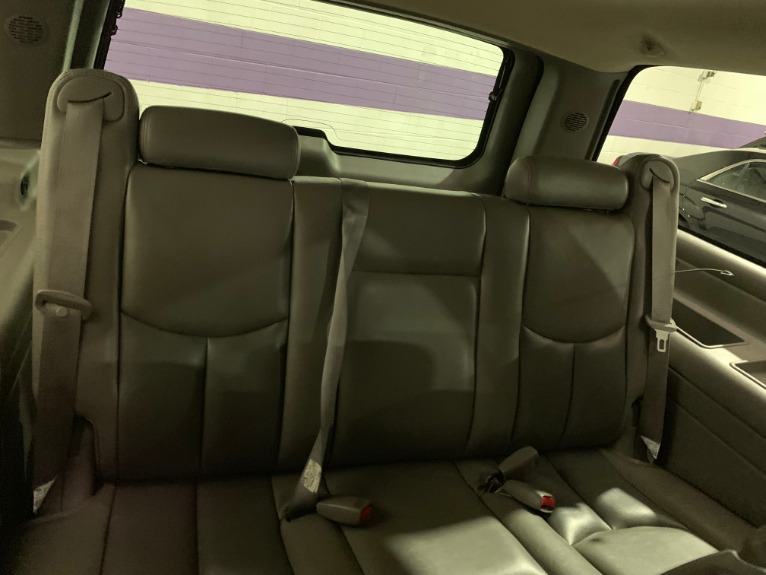 Used-2006-GMC-Yukon-XL-Denali