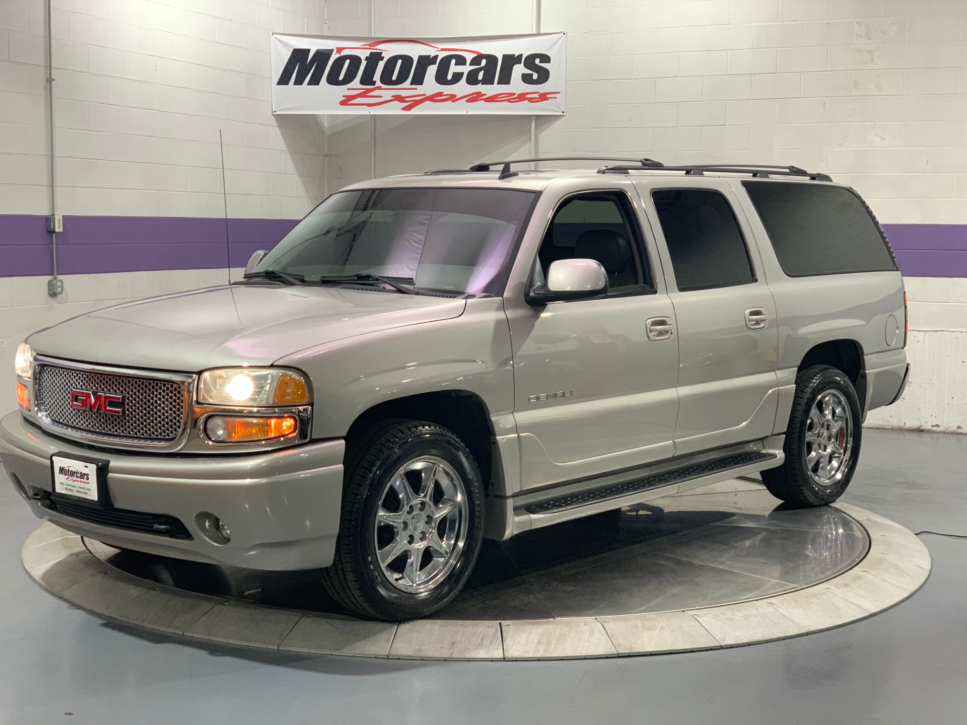 GMC Yukon Denali 2006