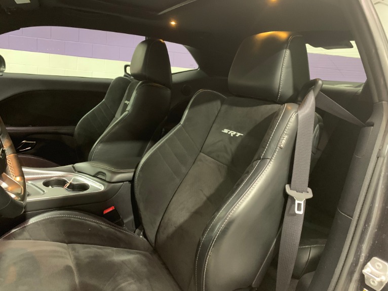 Used-2016-Dodge-Challenger-SRT-Hellcat