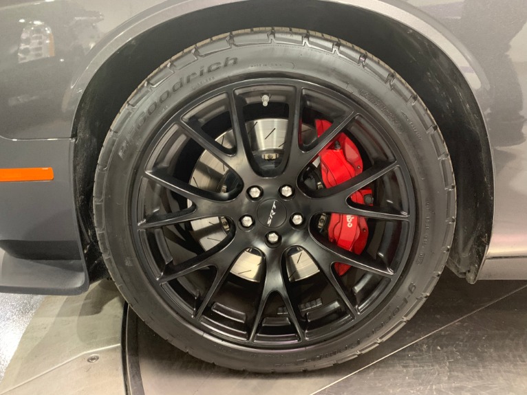 Used-2016-Dodge-Challenger-SRT-Hellcat