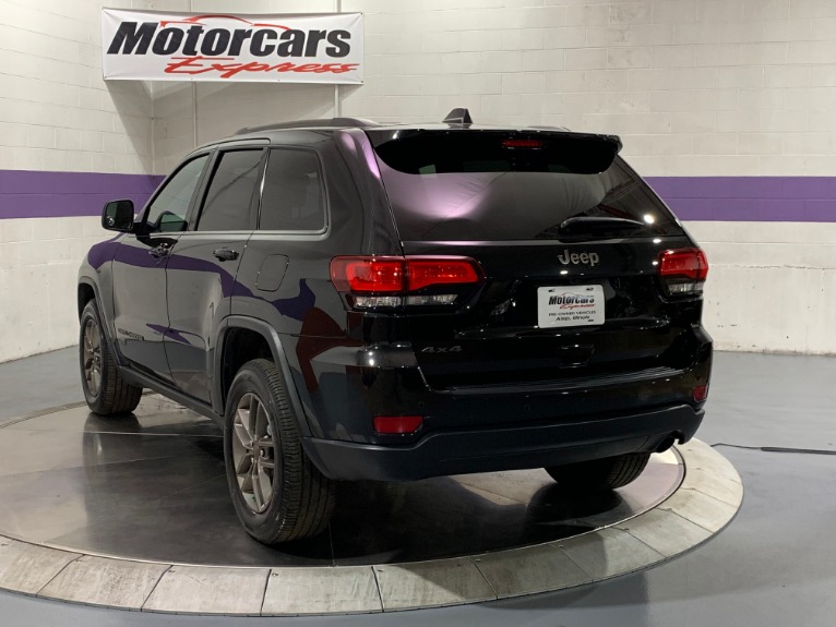 Used-2016-Jeep-Grand-Cherokee-Laredo-75th-Anniversary