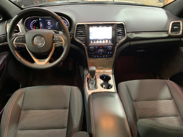 Used-2016-Jeep-Grand-Cherokee-Laredo-75th-Anniversary
