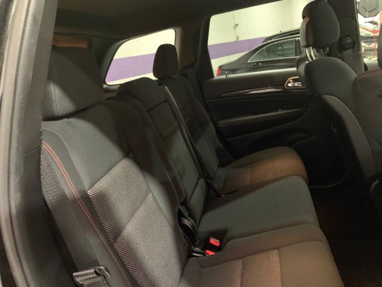 Used-2016-Jeep-Grand-Cherokee-Laredo-75th-Anniversary