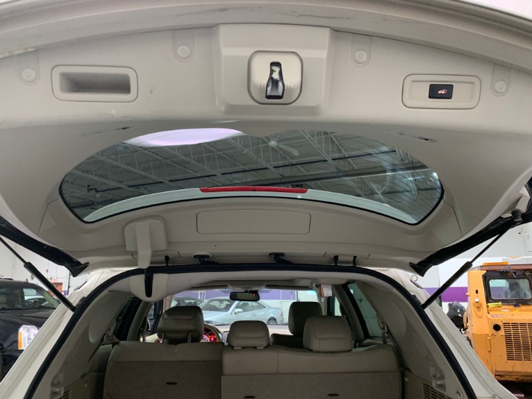 Used-2009-Nissan-Murano-LE