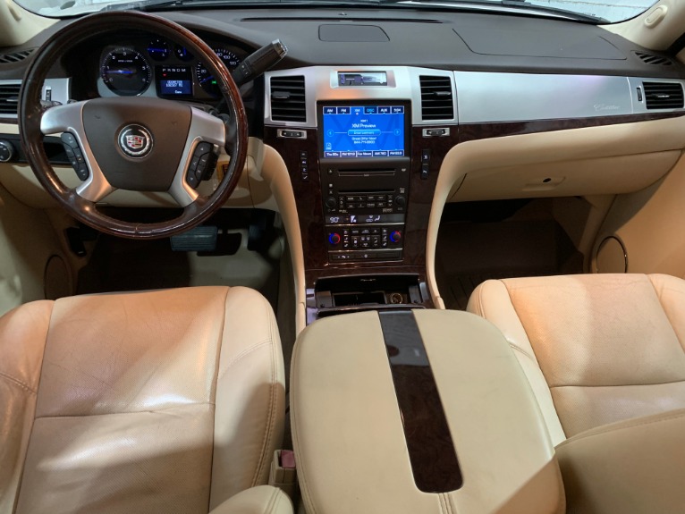 Used-2007-Cadillac-Escalade-ESV