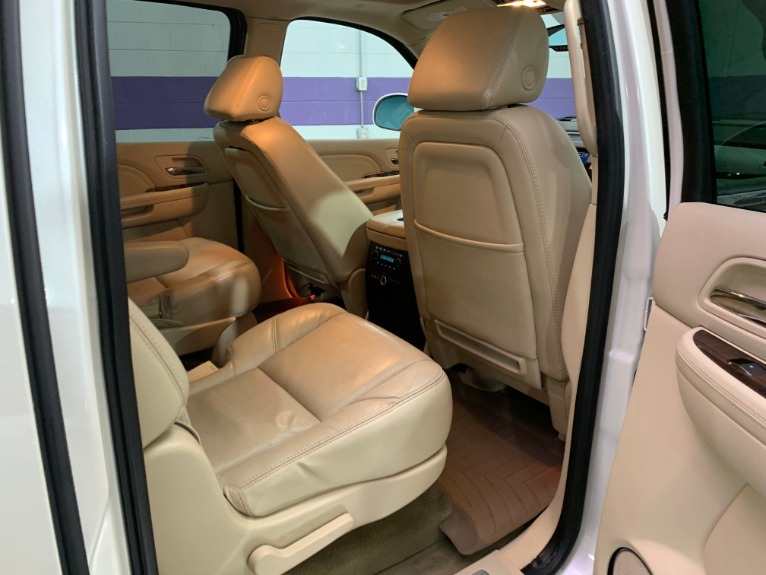 Used-2007-Cadillac-Escalade-ESV
