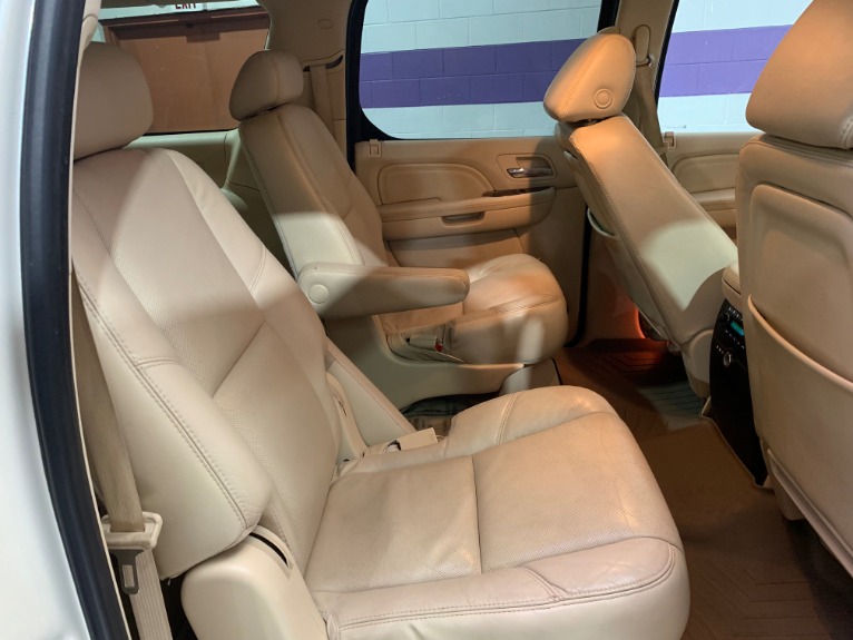 Used-2007-Cadillac-Escalade-ESV