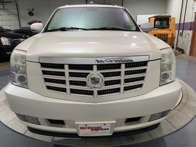 Used-2007-Cadillac-Escalade-ESV