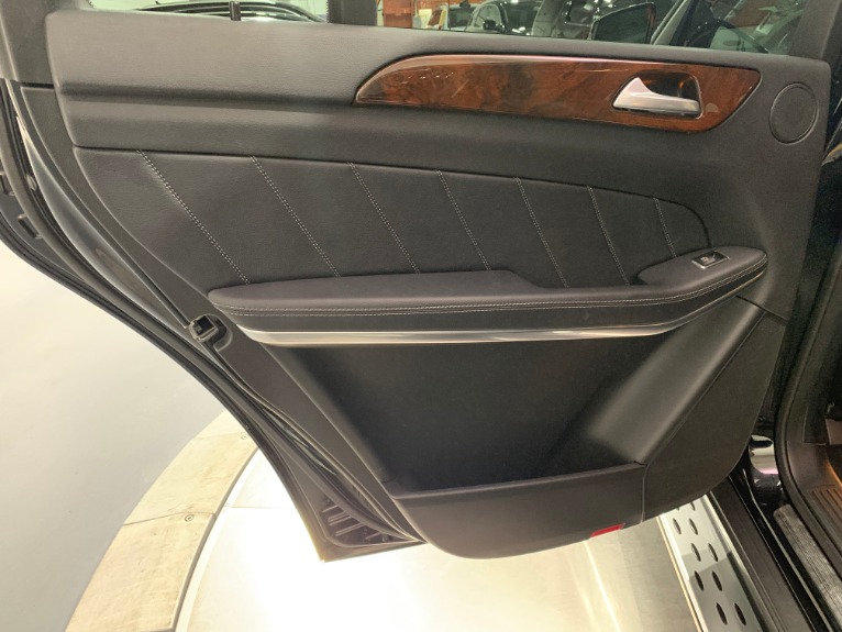 Used-2015-Mercedes-Benz-GL-Class-GL-550-4MATIC