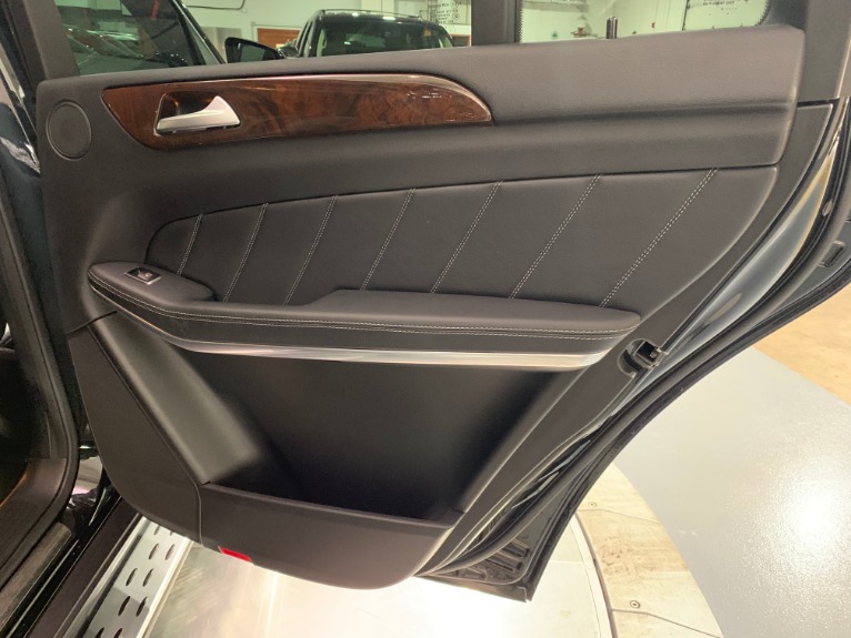 Used-2015-Mercedes-Benz-GL-Class-GL-550-4MATIC