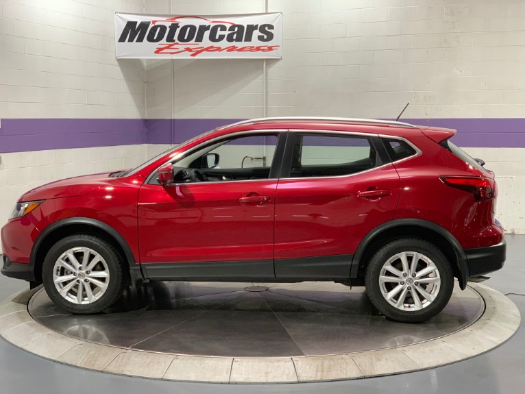 Used-2017-Nissan-Rogue-Sport-SV