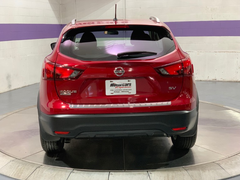 Used-2017-Nissan-Rogue-Sport-SV