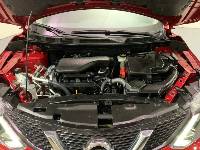 Used-2017-Nissan-Rogue-Sport-SV