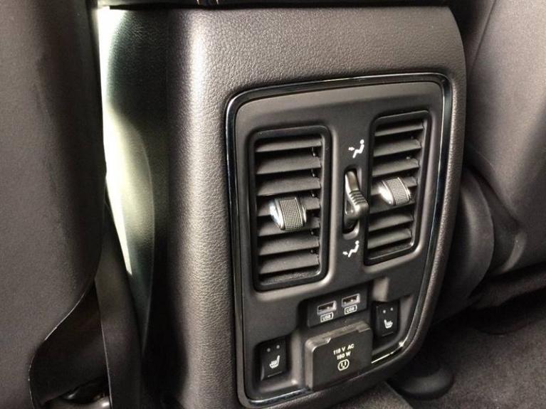 Used-2014-Jeep-Grand-Cherokee-Limited-4x4-4dr-SUV