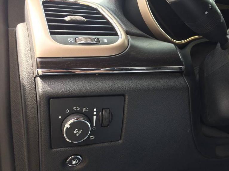 Used-2014-Jeep-Grand-Cherokee-Limited-4x4-4dr-SUV