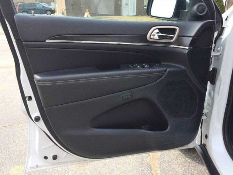 Used-2014-Jeep-Grand-Cherokee-Limited-4x4-4dr-SUV