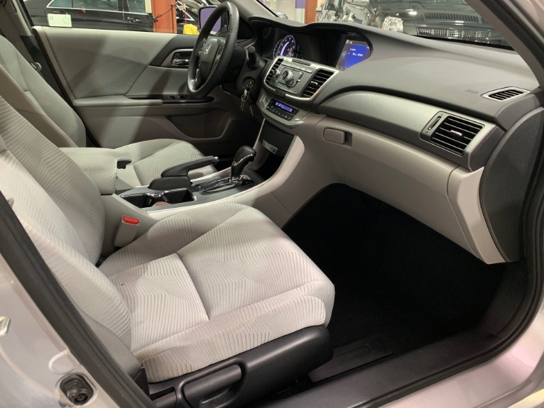 Used-2015-Honda-Accord-LX