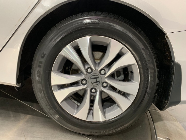 Used-2015-Honda-Accord-LX