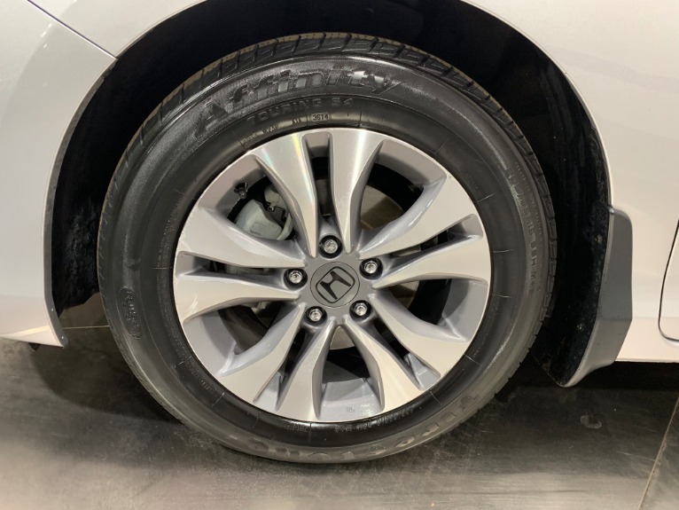 Used-2015-Honda-Accord-LX