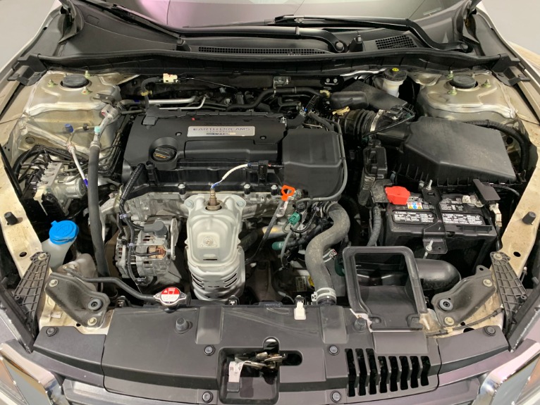 Used-2015-Honda-Accord-LX