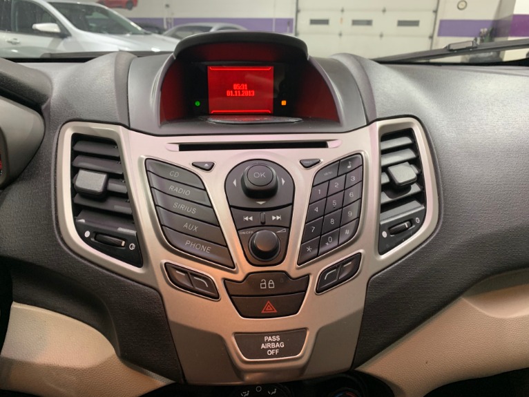 Used-2013-Ford-Fiesta-SE
