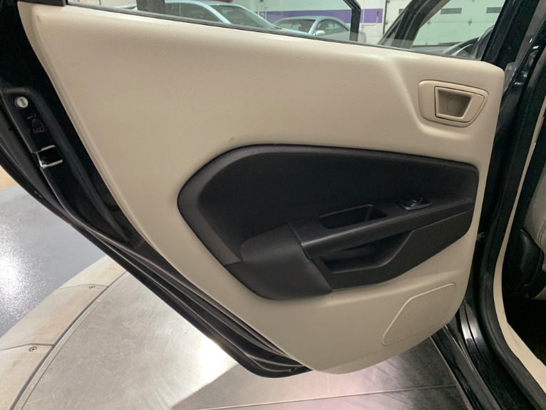 Used-2013-Ford-Fiesta-SE