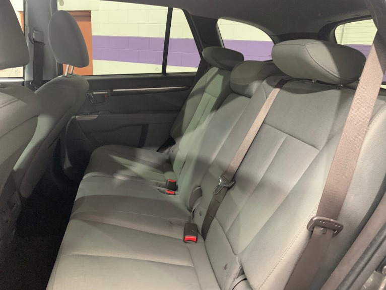 Used-2012-Hyundai-Santa-Fe-GLS
